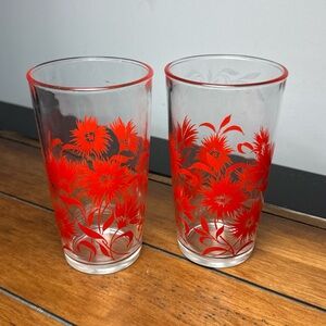 Set Of 2 Vintage HAZEL ATLAS Drinking Glasses Juice Highball Red Flowers  MCM